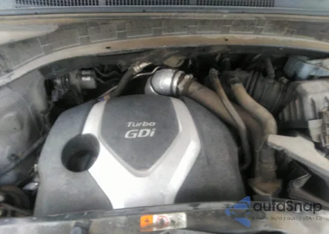 2013 Hyundai Santa Fe Sport 2.0T from USA, damaged, VIN 5XYZU3LA8DG023575